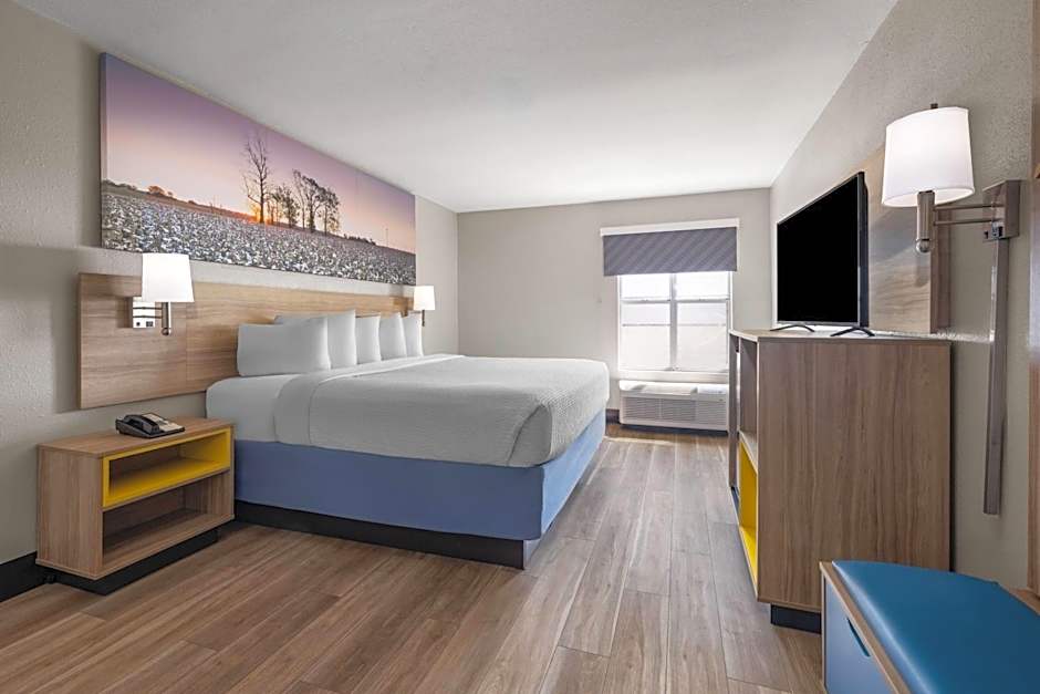 Days Inn by Wyndham Alma