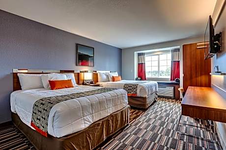 Queen Room with Two Queen Beds