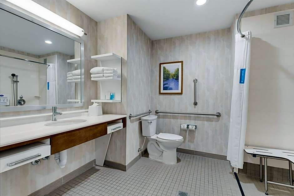 Hampton Inn Detroit/Dearborn