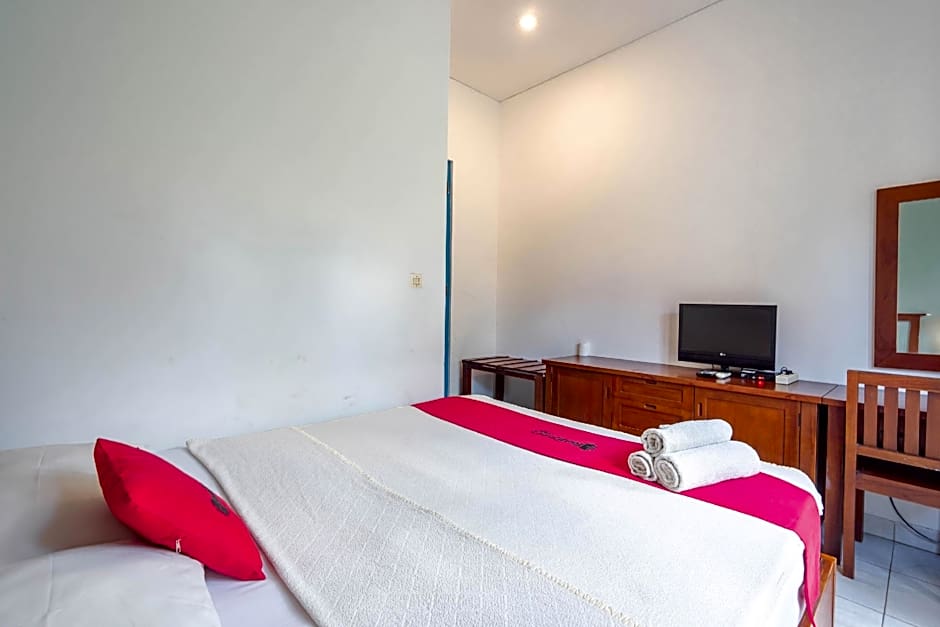 RedDoorz near Pantai Sanur Bali