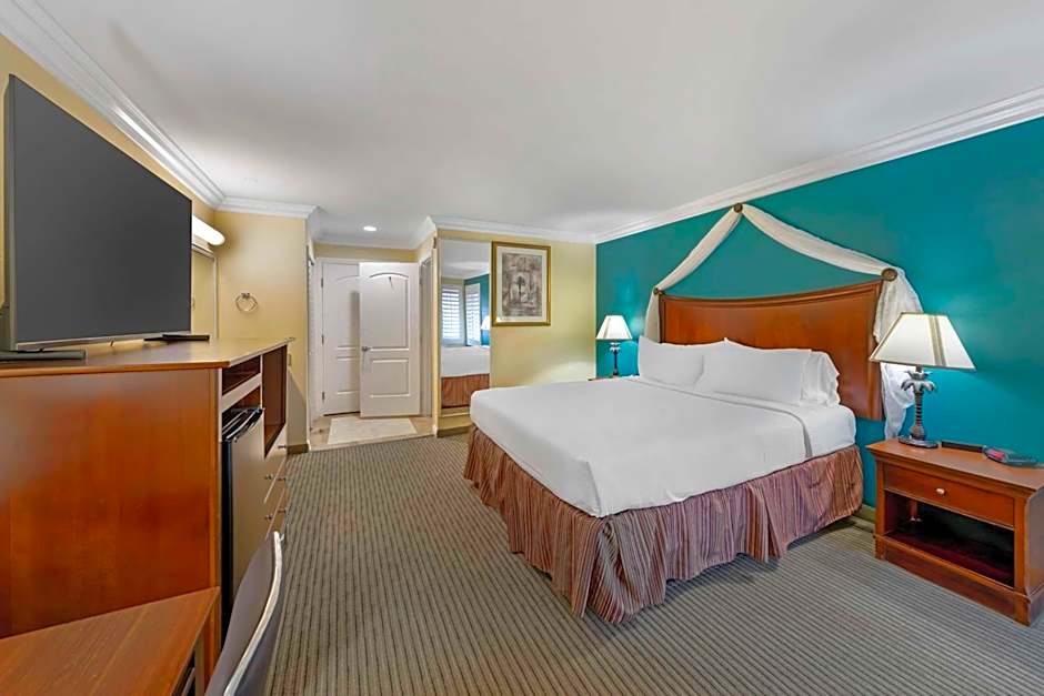 Best Western Harbour Inn & Suites Huntington - Sunset Beach