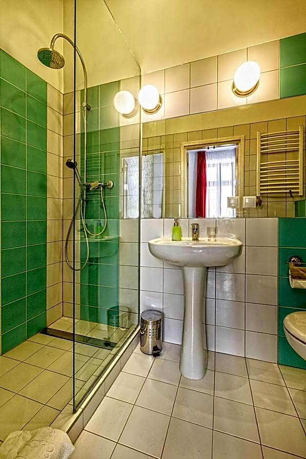 Stare Kino Cinema Residence