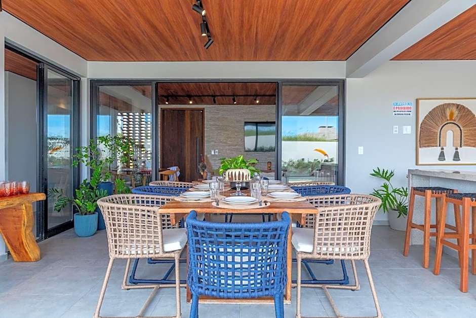 Casa Vista Mar de Luxo com Serviços Inclusos