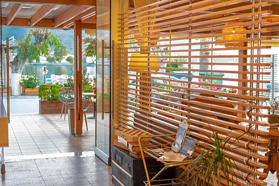 Theano Hotel