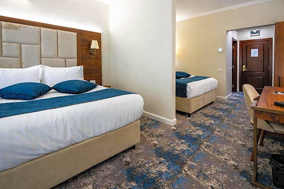 Hotel Del Mar & Conference Center
