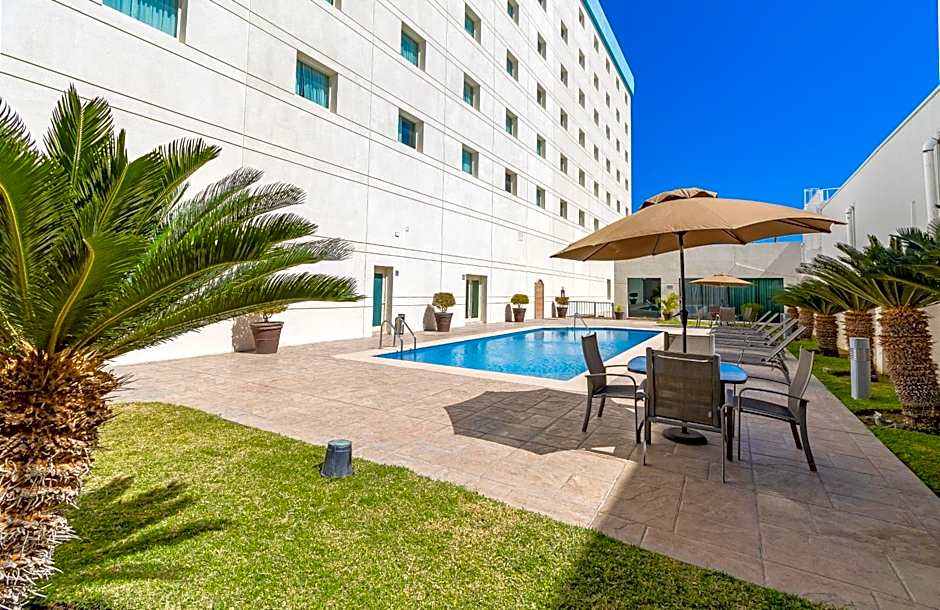 Hotel Aeropuerto Los Cabos