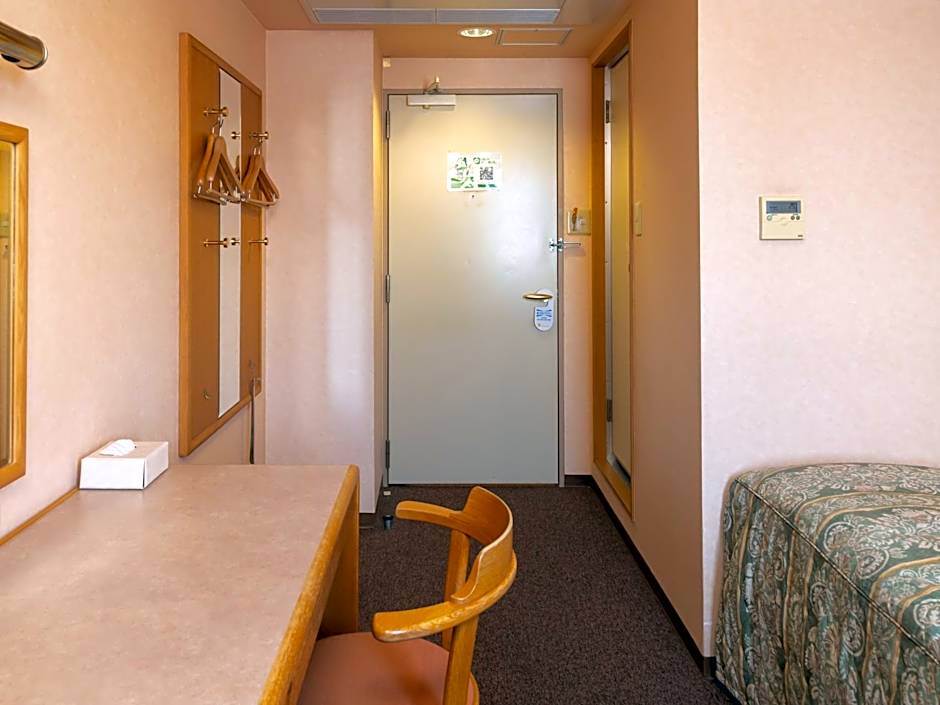 Tabist Hirosaki Touei Hotel