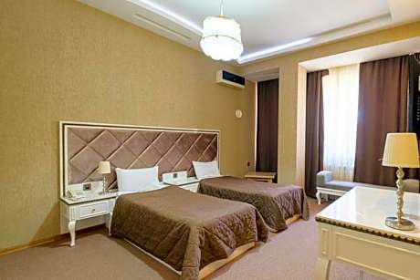 Double or Twin Room with Extra Bed