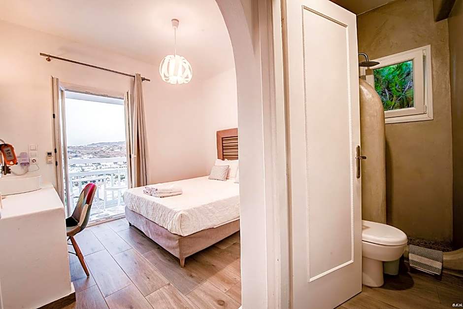 Photo 1 of 11 of Standard 1 Double Bed or 2 Beds, Sea View
