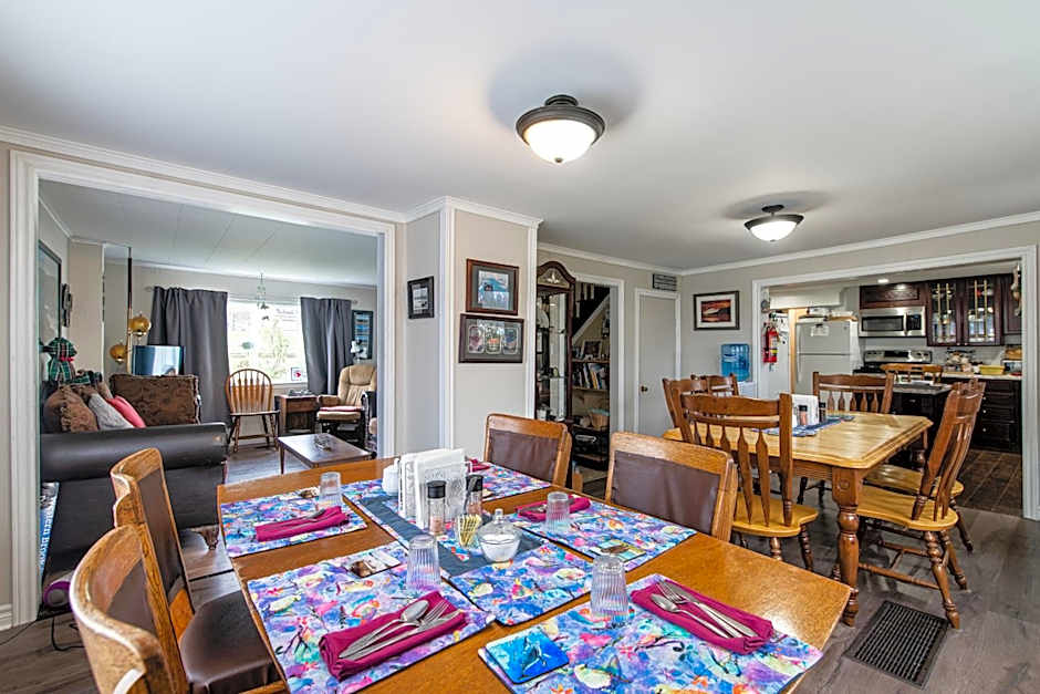 Out East B&B - Norris Point