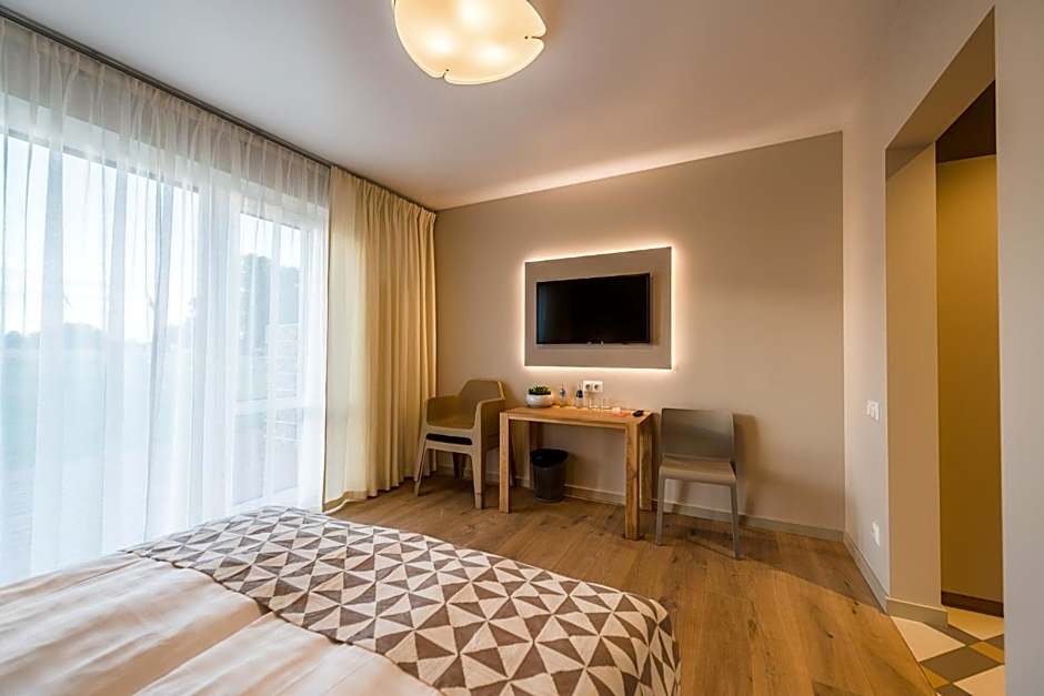 Hotel Miķelis