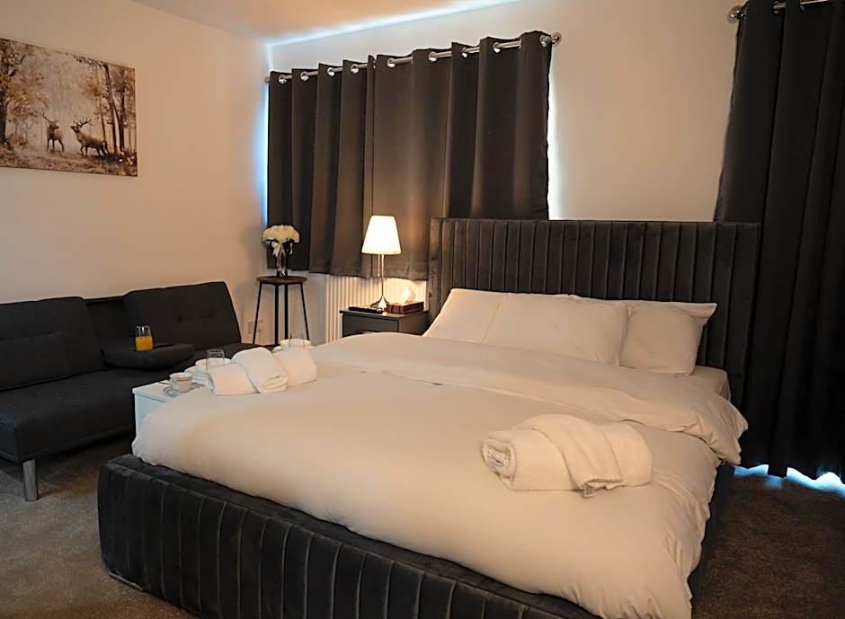 Photo 1 of 10 of Standard Suite