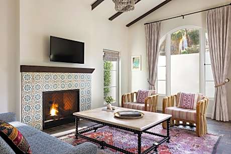Superior King Suite