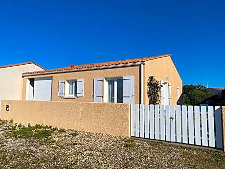 La Fleur des Marais - Maison tout confort au calme, grand jardin & balançoire