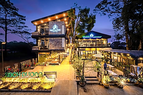 Bach Duong Hotel