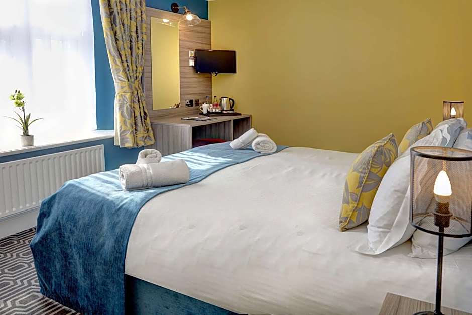 Stonecross Manor Hotel