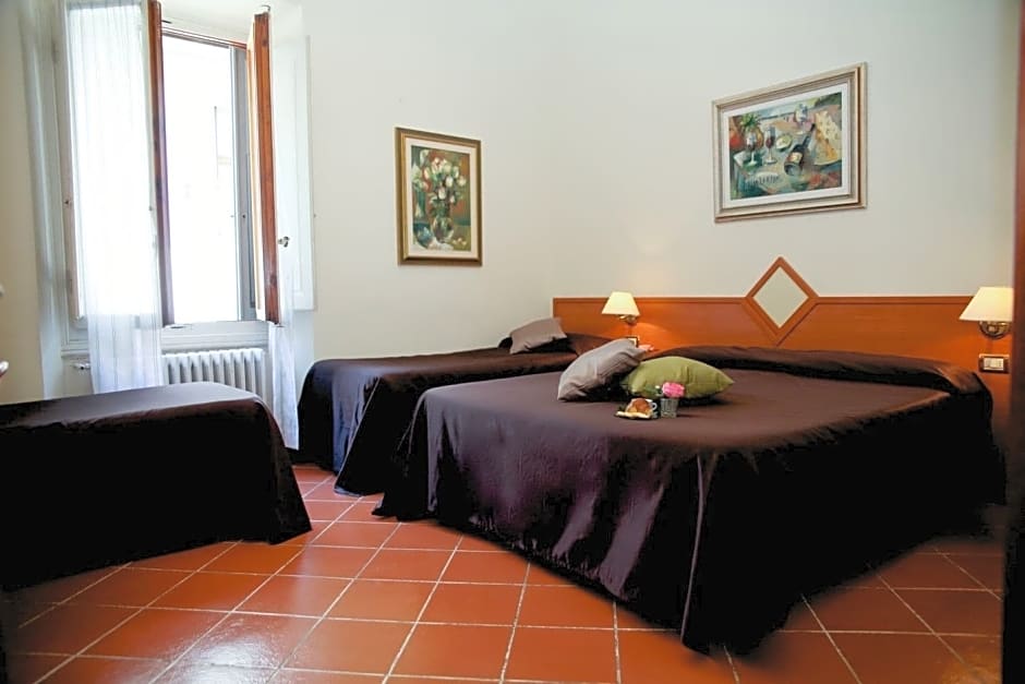 Maxim Firenze