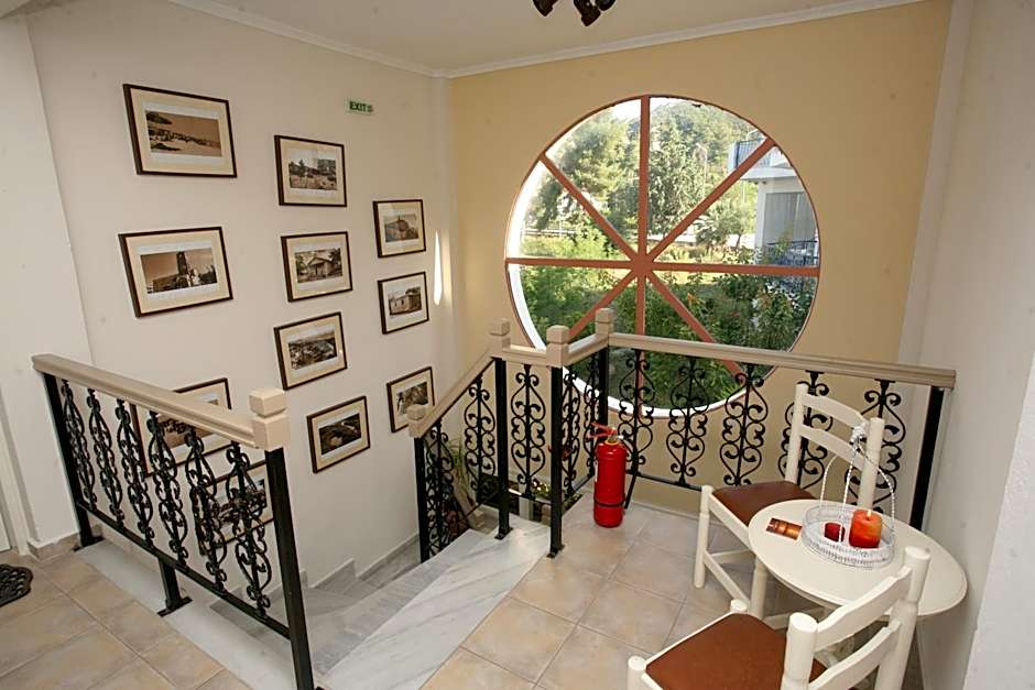 Anatoli Apartments Polichrono