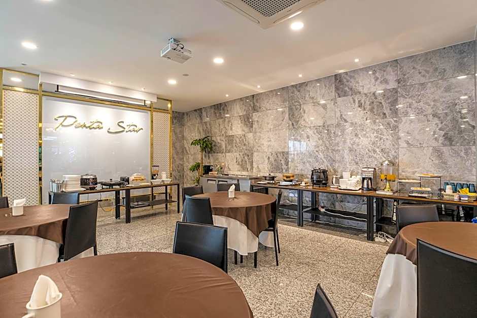 Gimpo Pentastar Hotel