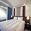 GoldOne Hotel & Suites