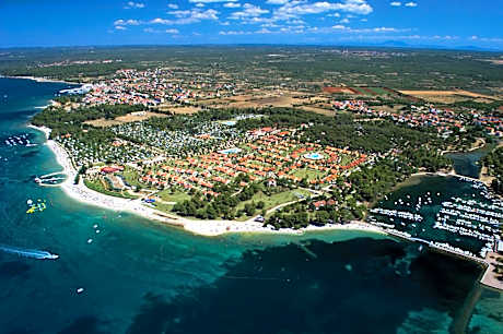 Happy Camp mobile homes in Centro Vacanze Bi Village