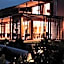 Clouds Wine And Guest Estate