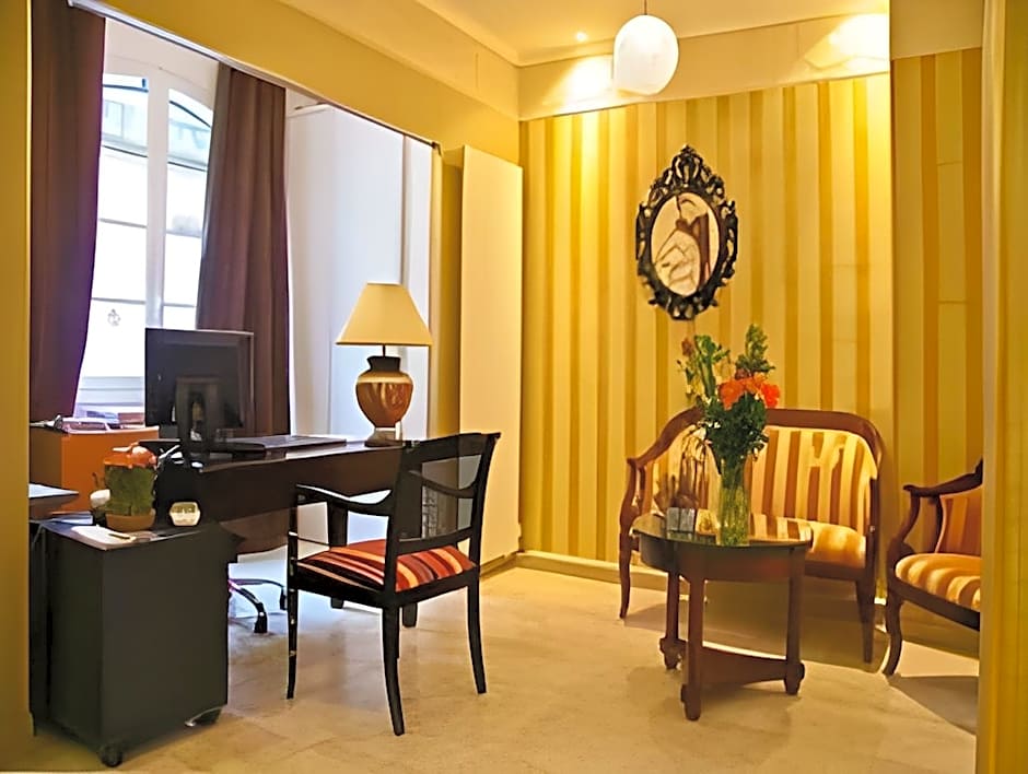 Tamaris Hotel