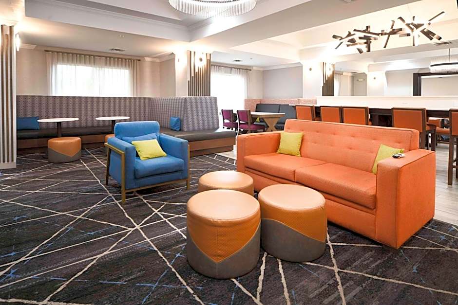 Hampton Inn By Hilton Bryant