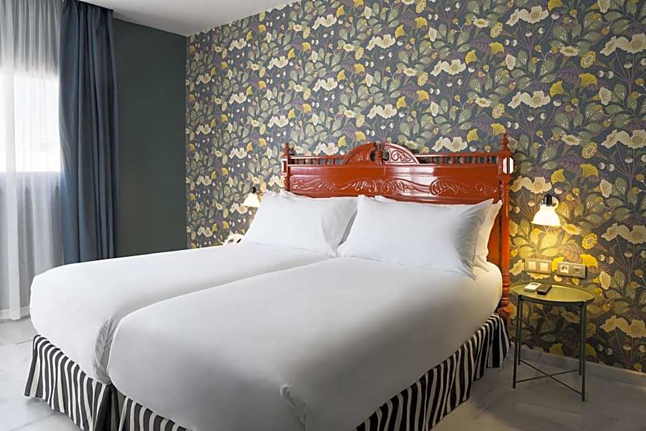 Petit Palace Puerta de Triana