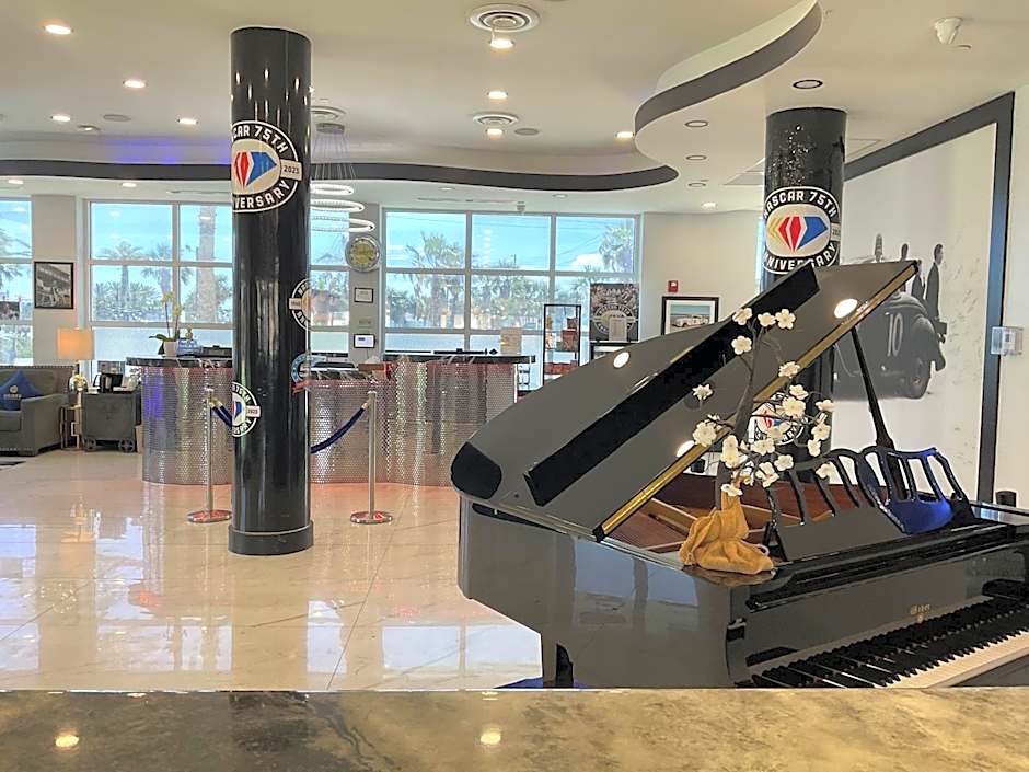 The Streamline Hotel - Daytona Beach