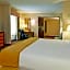 Holiday Inn Express Hotel & Suites Birmingham - Inverness 280 By IHG