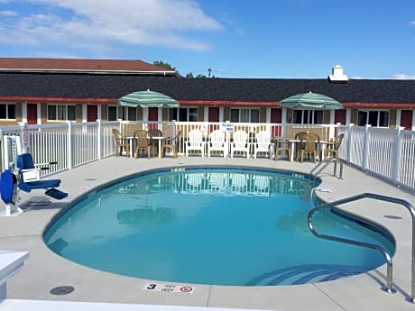 Caravan Motel