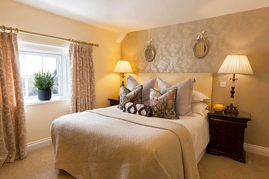 Warkworth House Hotel