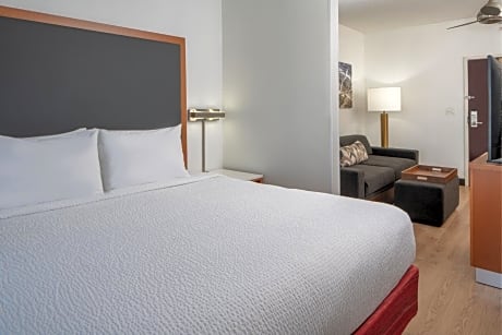 Studio, 1 King, Sofa bed, Water view, Balcony