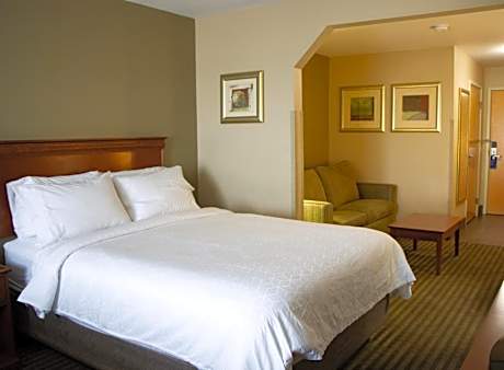 Standard King Room with Sofa Bed