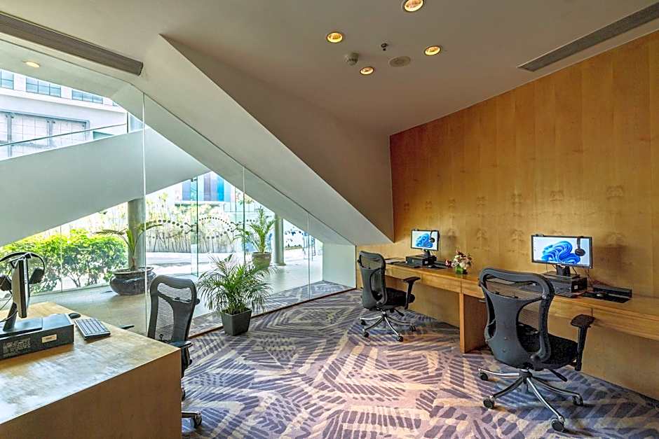Vivanta Bengaluru, Whitefield