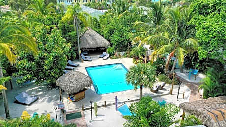 Siesta Key Palms Resort