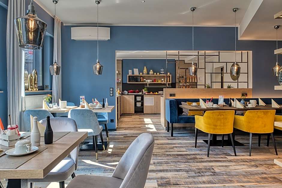Hotel & Living Am Wartturm - Hotel & Apartments