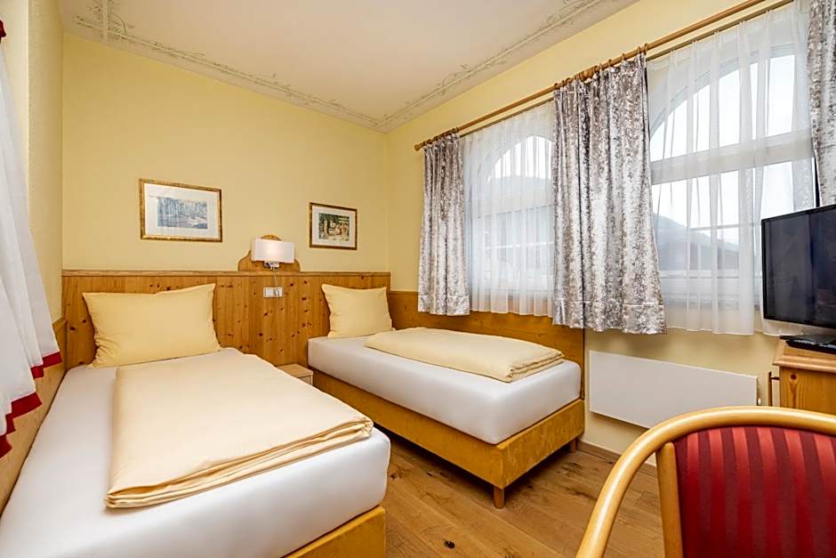 Schlosshotel Lacknerhof