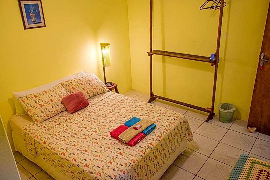 Photo 1 of 6 of 1 Extra Bed