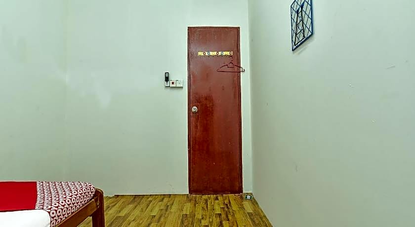 SPOT ON 90181 Cz Classic Hotel