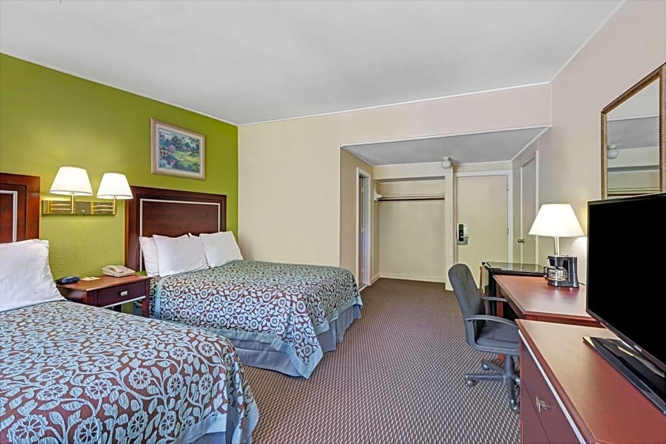 Days Inn by Wyndham Kittery