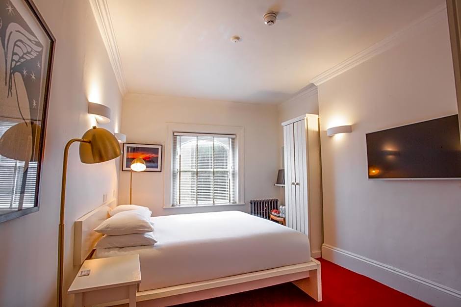 Kellys Hotel