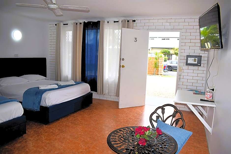 The Queenslander Motel