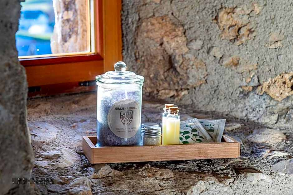 Vinica Castle Boutique & Spa Hotel