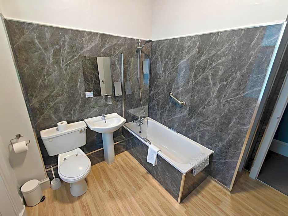 The Caledonian Thistle Hotel