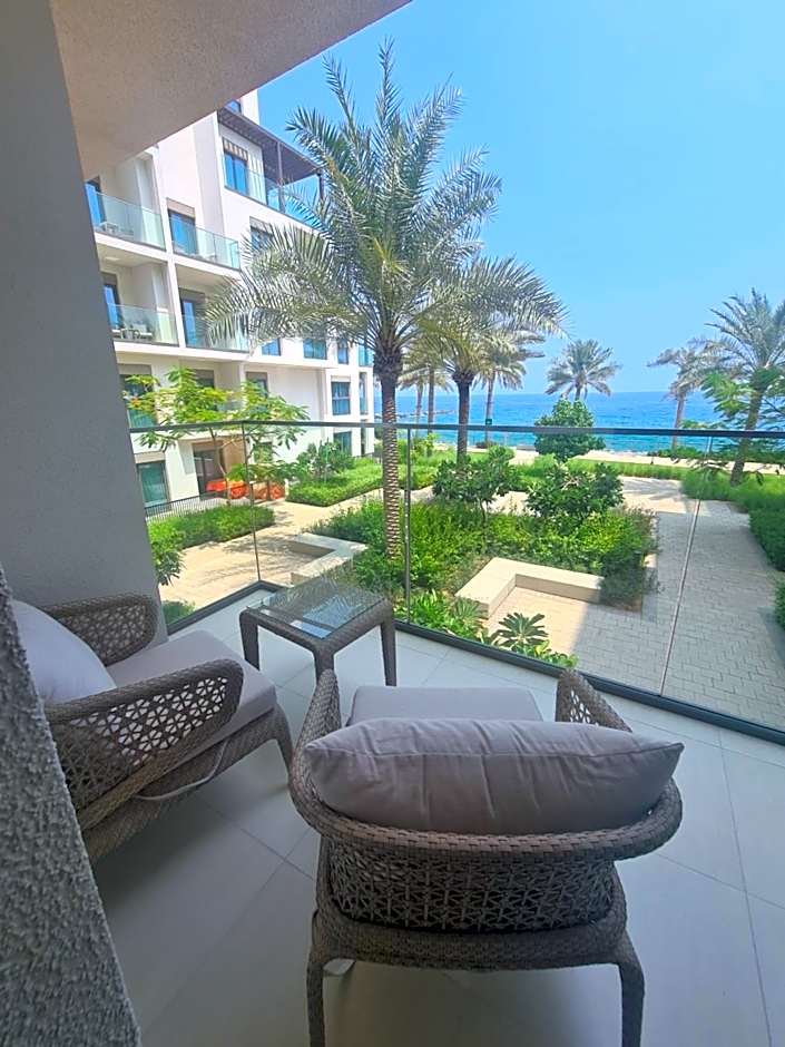 Luxury sea view Apartment In Address Hotel Fujairah
