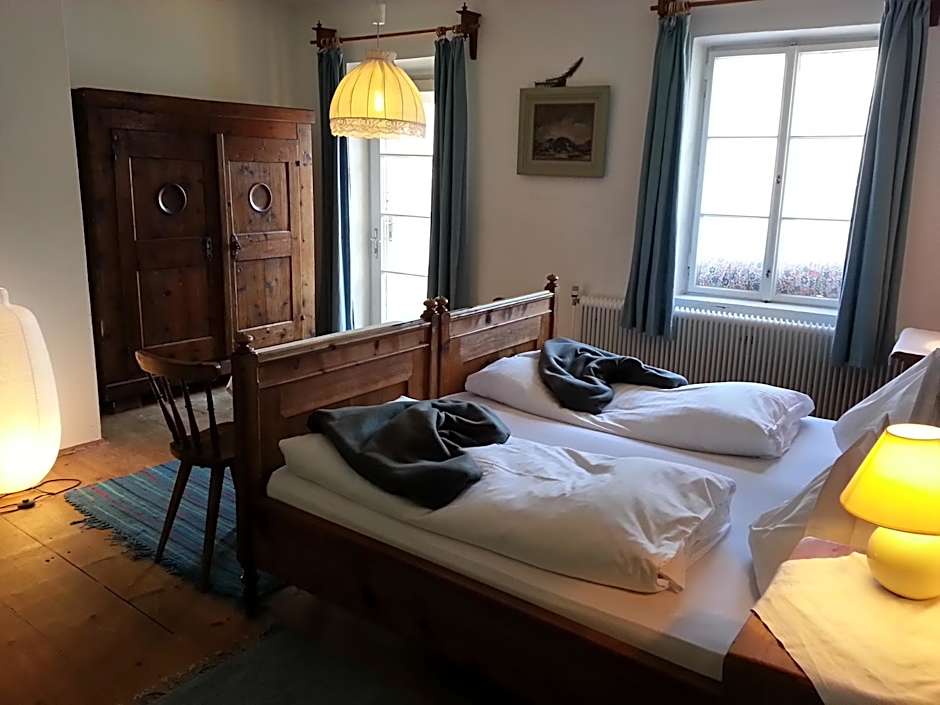 Gasthof Simony Hallstatt B&B