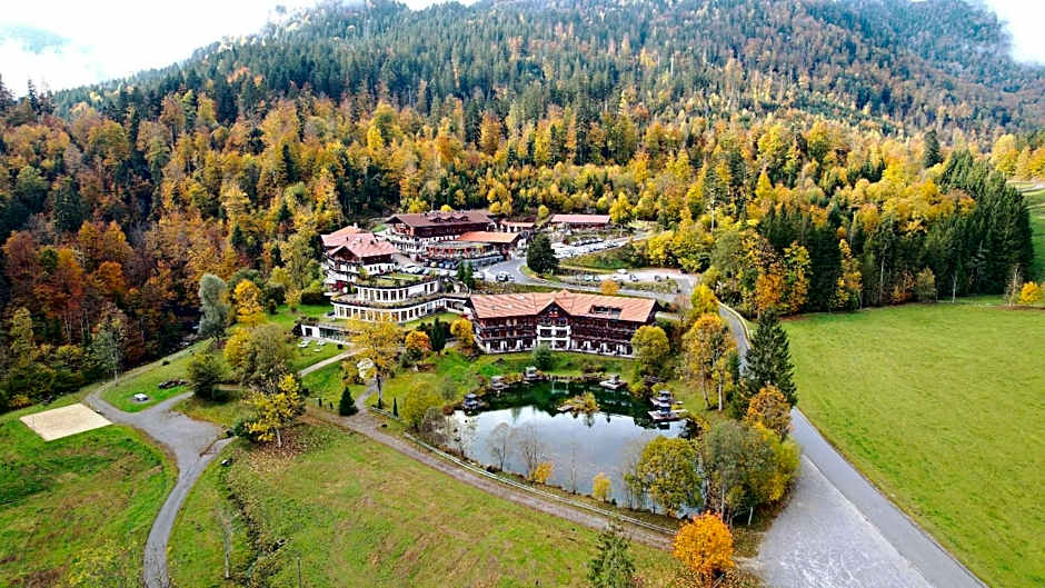 Feuriger Tatzlwurm Berghotel & Spa, BW Signature Collection