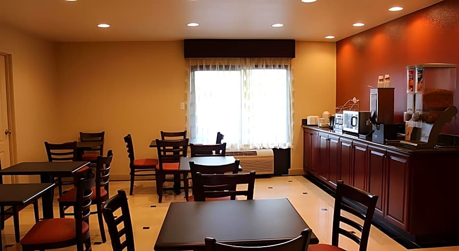 Super 8 by Wyndham Vallejo/Napa Valley